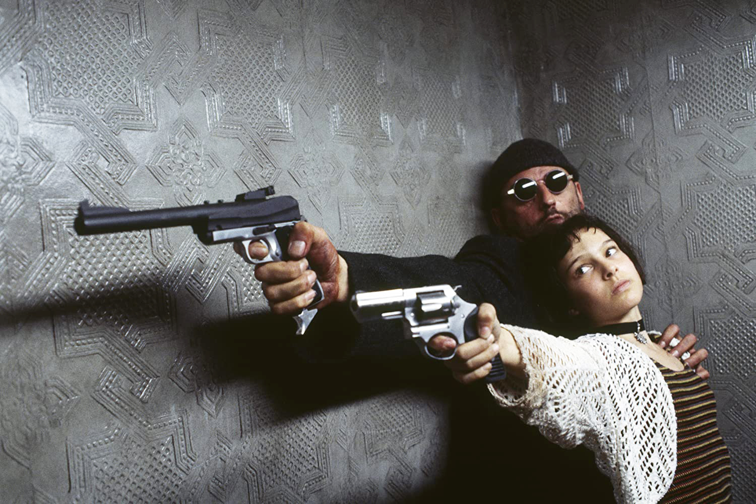 REVIEW - 'Léon: The Professional' (1994) The Movie Buff.