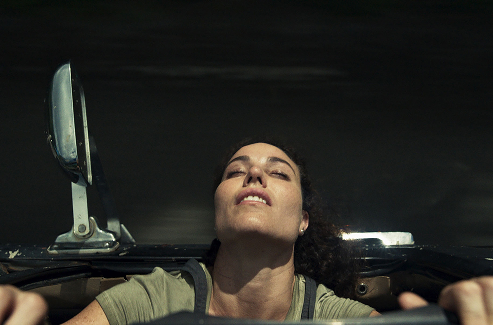 Sundance 2023 Review - 'La Pecera (The Fishbowl)' (2023) | The Movie Buff