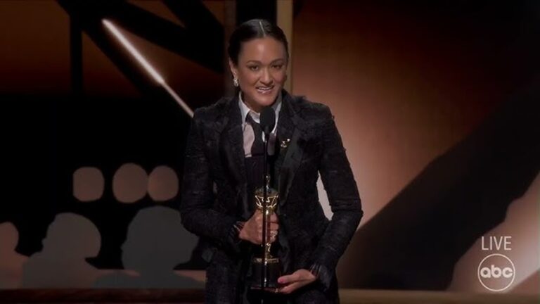 Autumn Durald Arkapaw makes history as the first of all female cinematographers to win an Oscar