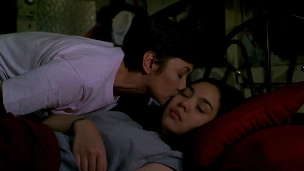 Josie (Vilma Santos) kisses her daughter Carla (Claudine Barretto) in a scene from "Anak." 