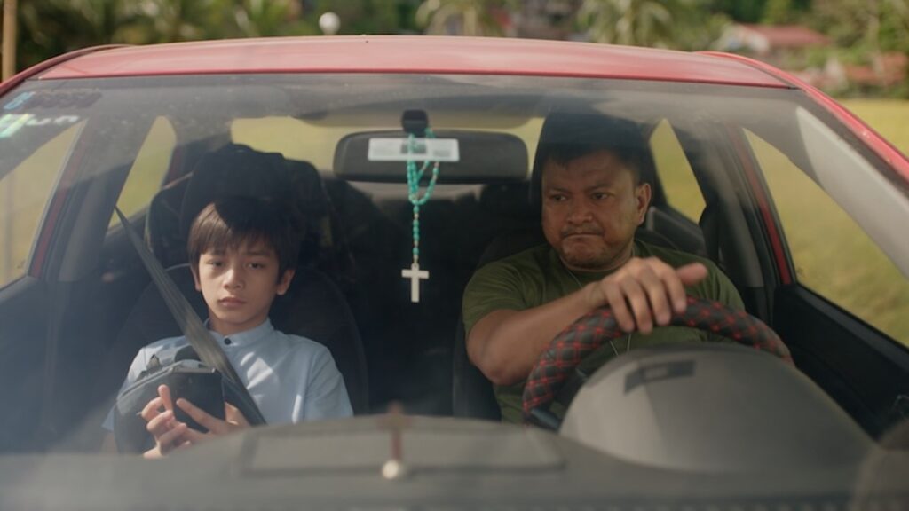 A scene from "Ganggang."