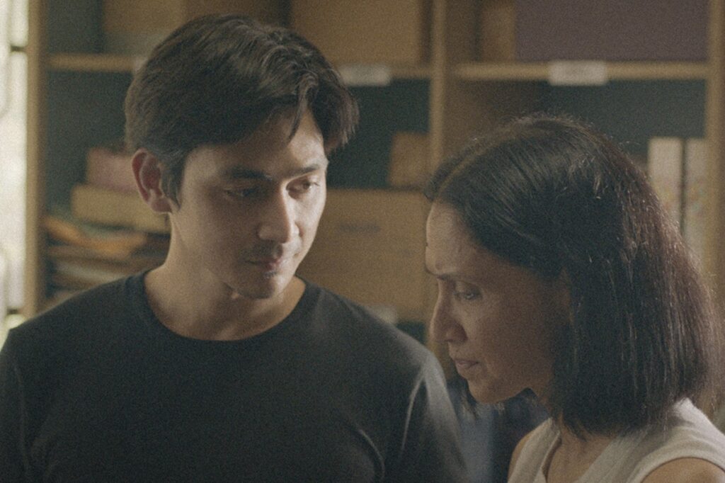 Cedrick Juan and Menchu Lauchenco-Yulo in "EDJOP."
